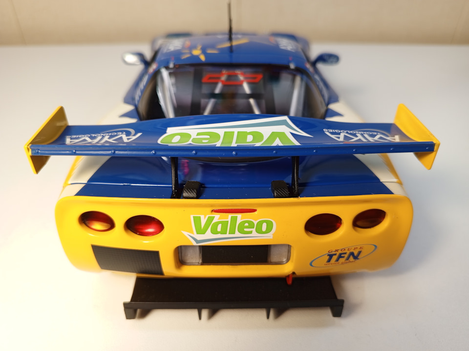 CHEVROLET CORVETTE C5R LEMANS 2006 3RD PLACE /GT1 CLASS.1/18
