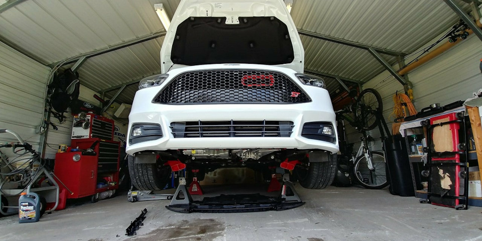 Фото в бортжурнале Ford Focus Hatchback III