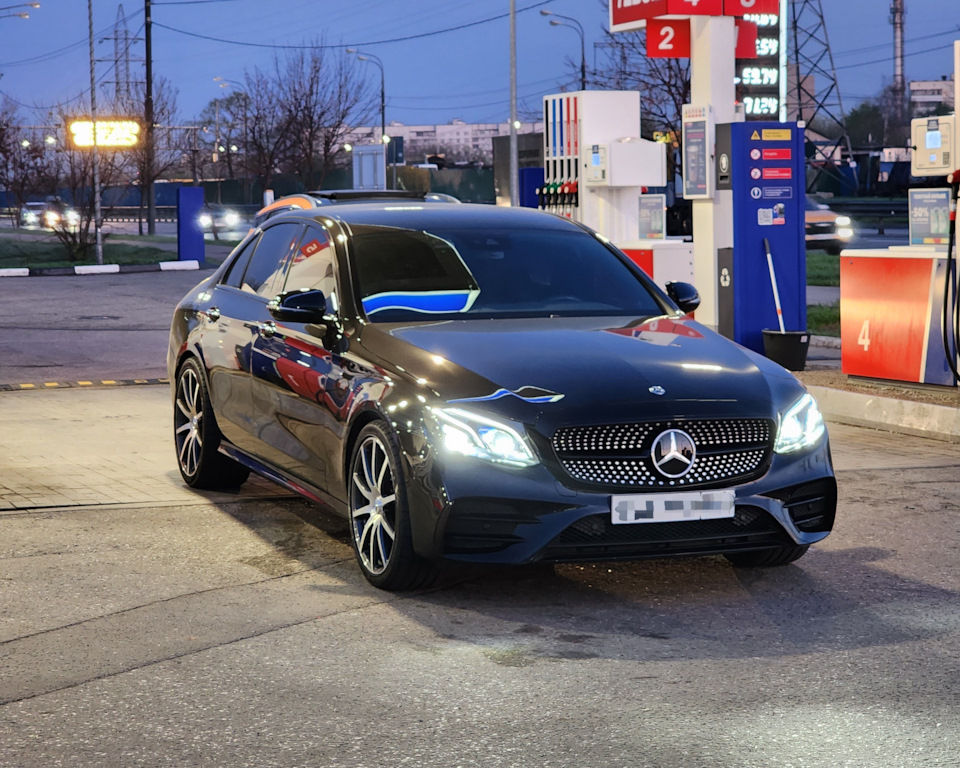 Фото в бортжурнале Mercedes-Benz E-Class (W213)
