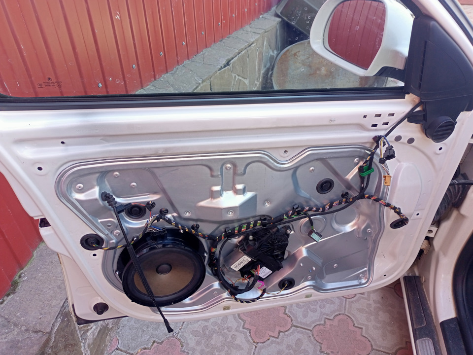 Проводку на место — Skoda Octavia A5 Mk2