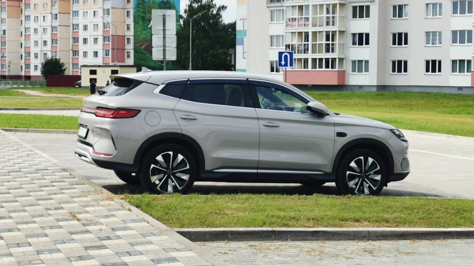BYD Song Plus EV