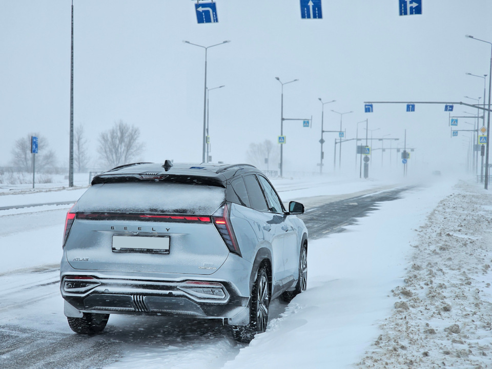 Фото в бортжурнале Geely Atlas (2G)