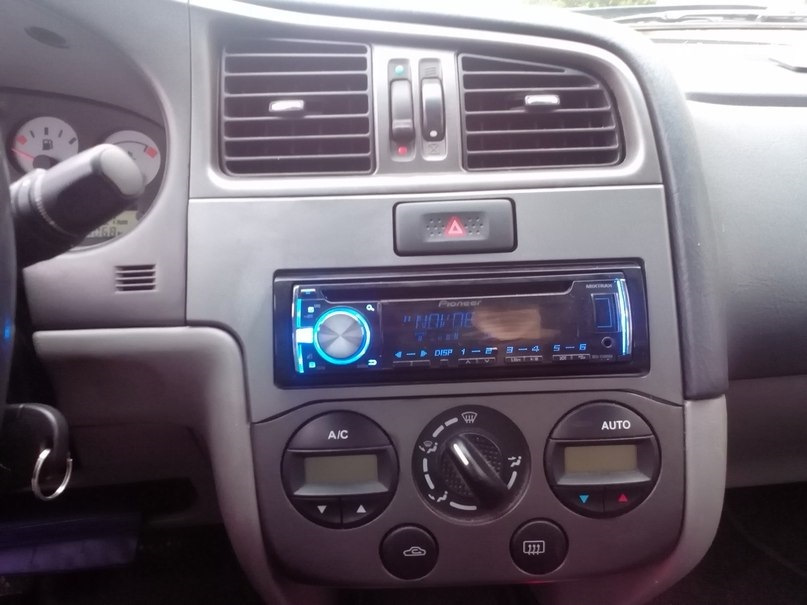 Photo from the logbook Nissan Primera Wagon (W11)