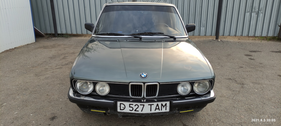 Фото в бортжурнале BMW 5 series (E28)