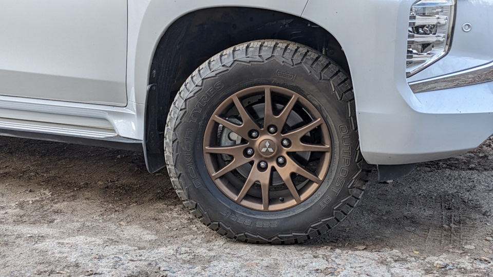 Фото в бортжурнале Mitsubishi Pajero Sport (3G)