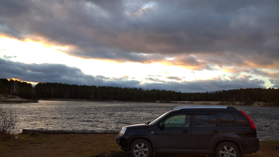 Nissan X-Trail 2,5 мкпп Mr. BLACK