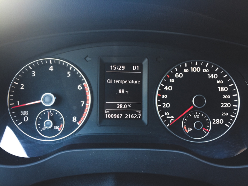 Фото в бортжурнале Volkswagen Jetta VI. Запчасти на фото: 60B100