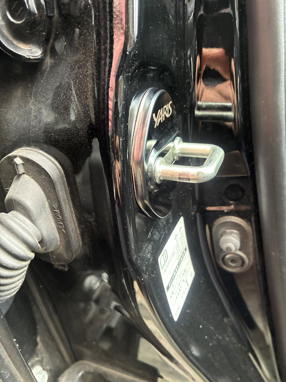 Фото в бортжурнале Toyota Yaris (XP210)