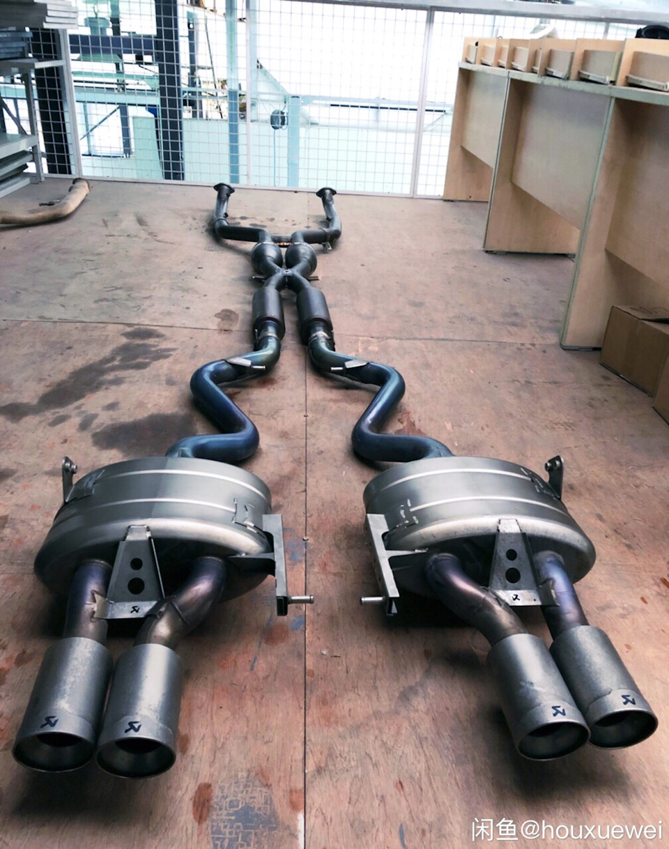 Akrapovic evolution exhaust — BMW M3 Coupe (E92) бензин, 4 л, 2008