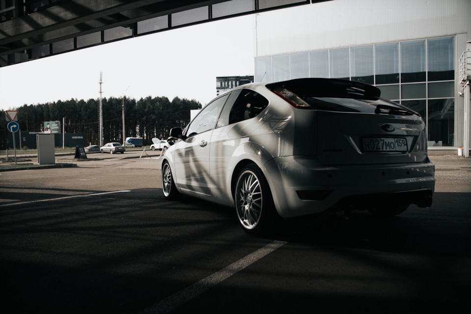 Фото в бортжурнале Ford Focus Hatchback II