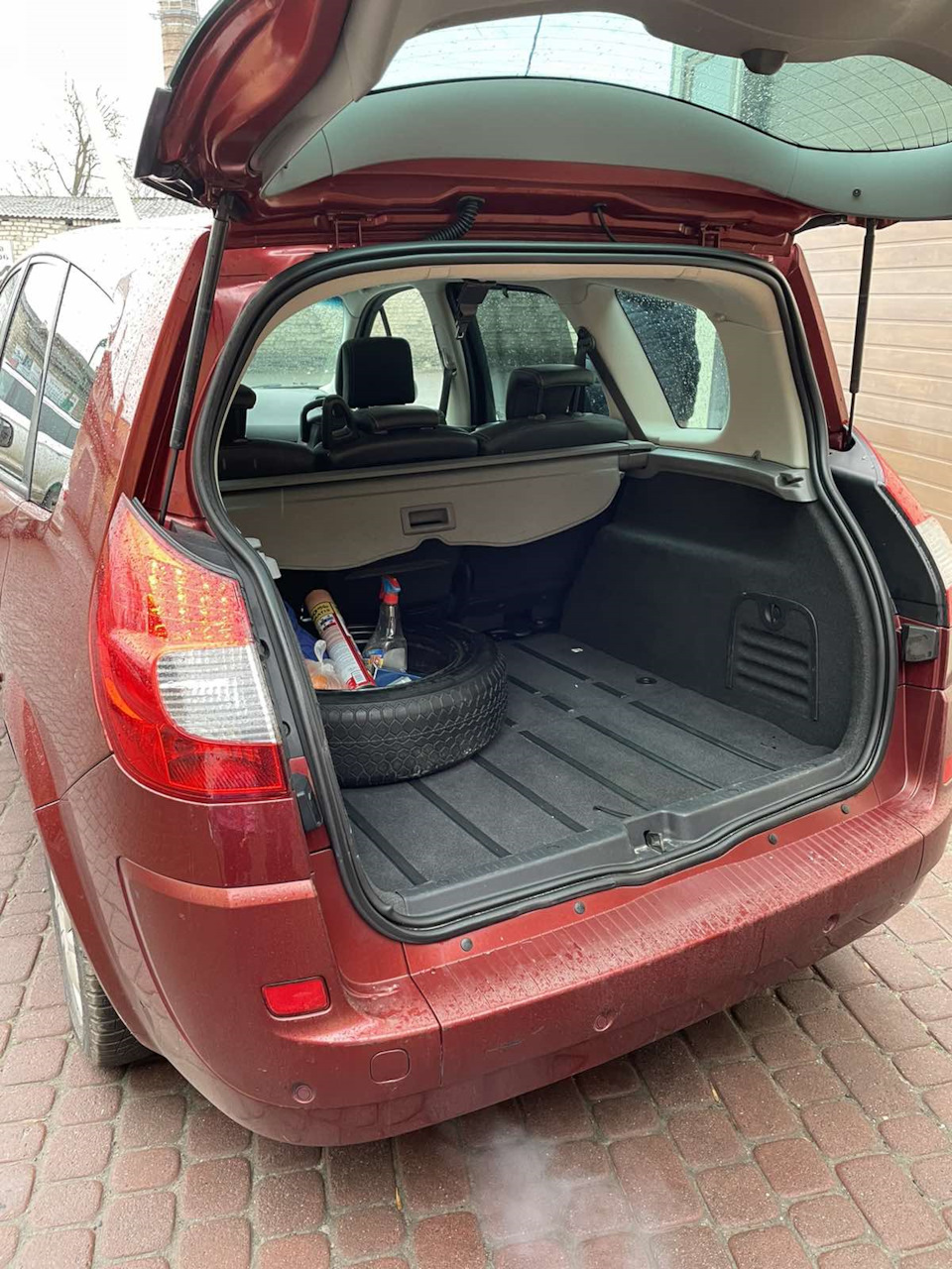 Фото в бортжурнале Renault Grand Scenic II