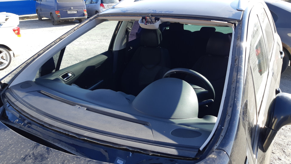 3 — Peugeot 308 SW (1G)