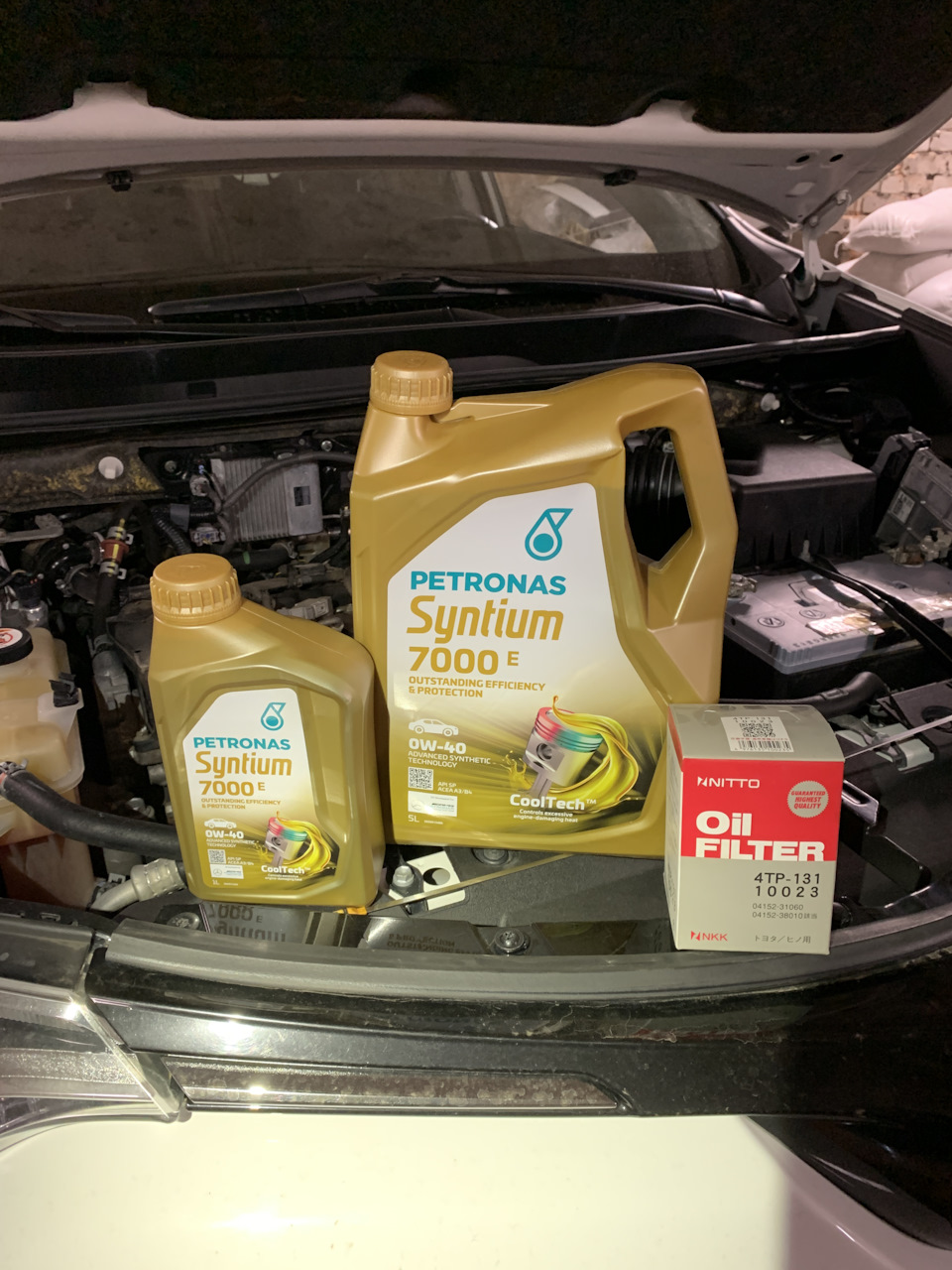 Фото в бортжурнале Toyota RAV4 (IV). Запчасти на фото: 3005E