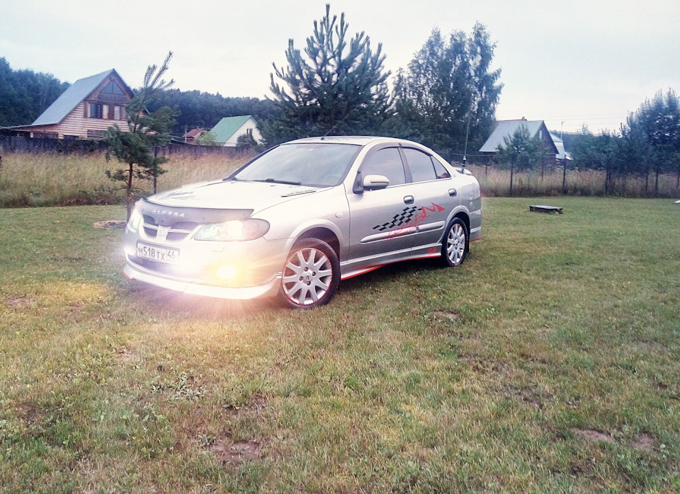 Фото в бортжурнале Nissan Almera II (N16). Запчасти на фото: R1518