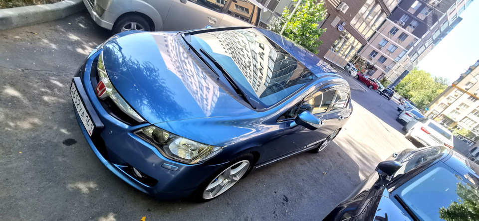 Фото в бортжурнале Honda Civic 4D (8G)