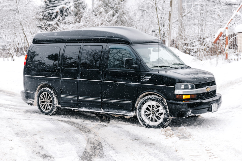 Фото в бортжурнале Chevrolet Express (GMT601)
