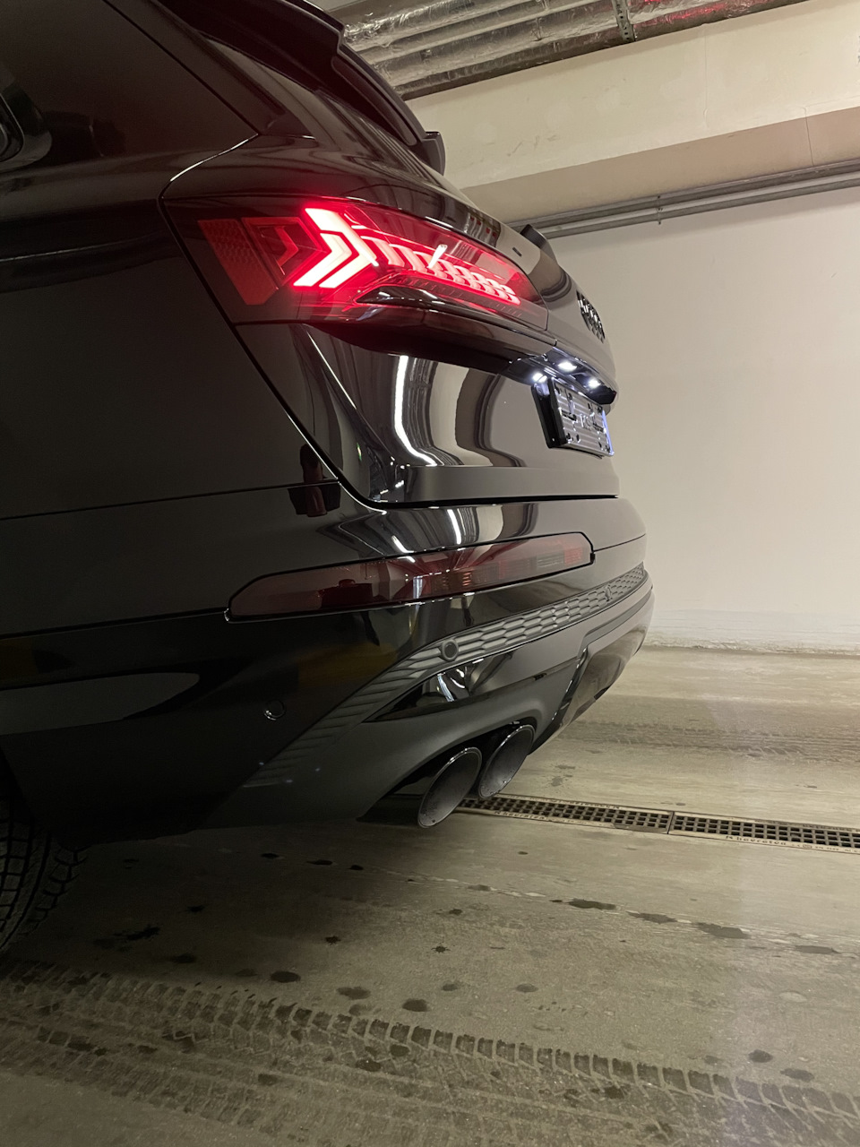 Фото в бортжурнале Audi Q7 (2G)