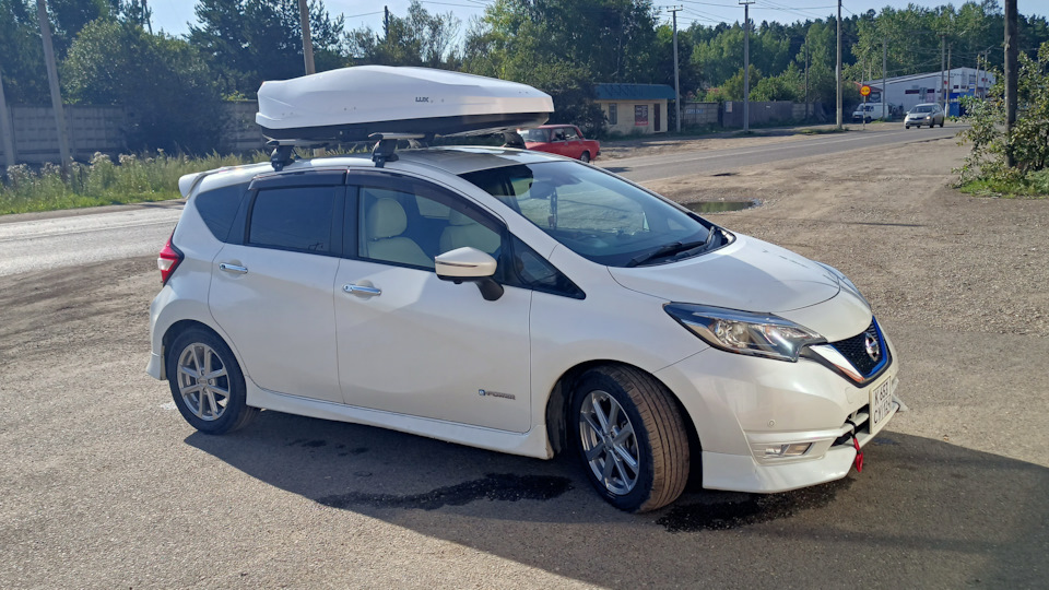 Nissan Note e-Power Енот