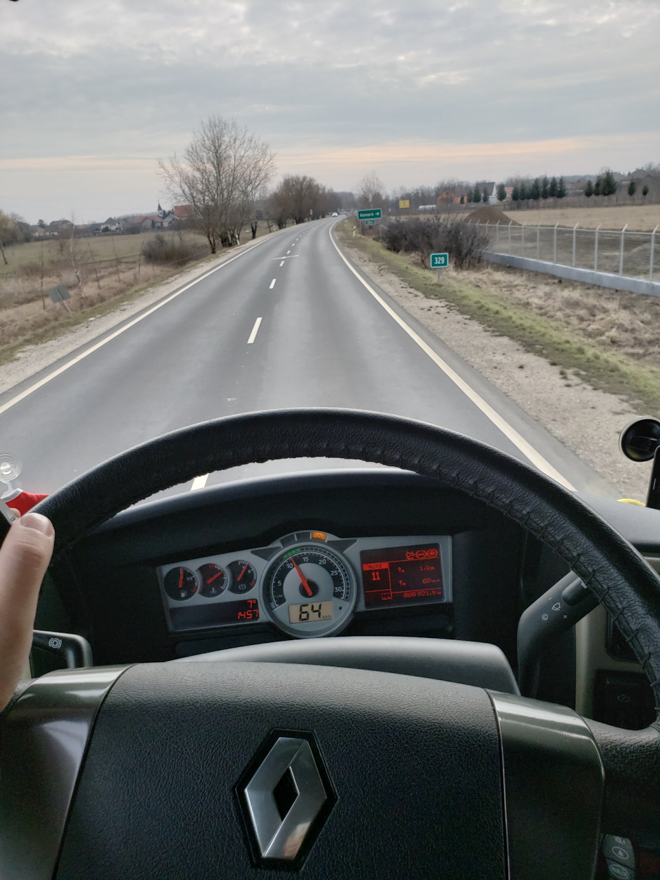 Фото в бортжурнале Renault Magnum