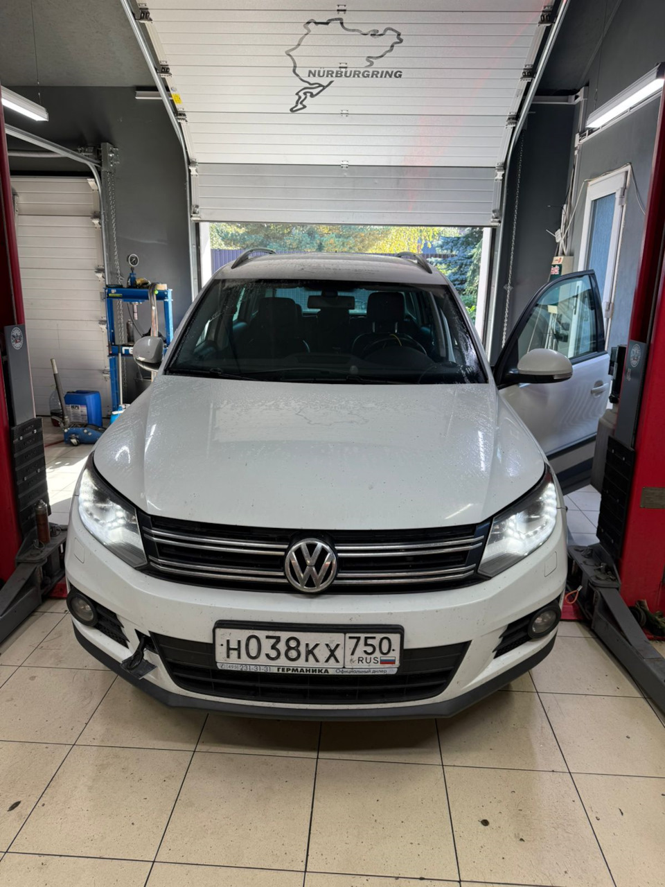 Фото в бортжурнале Volkswagen Tiguan (1G)