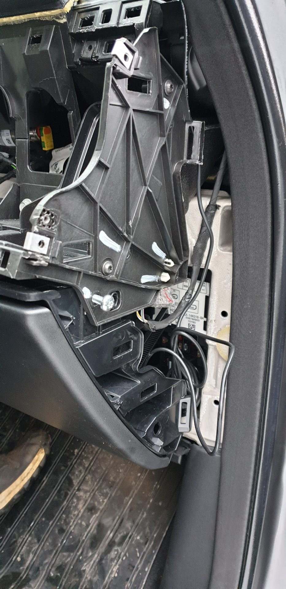 Фото в бортжурнале Land Rover Discovery V