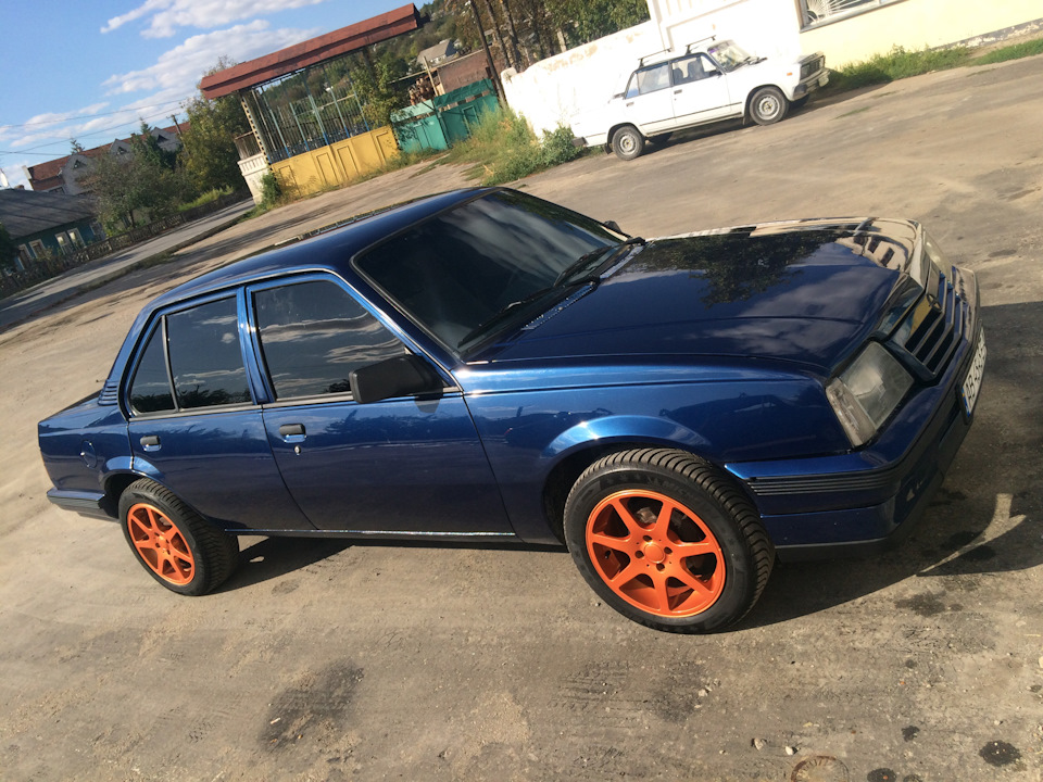 Аська готова — Opel Ascona C
