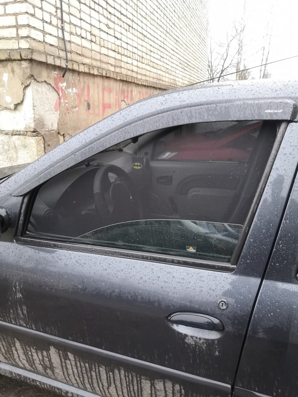 Фото в бортжурнале Renault Logan (1G)