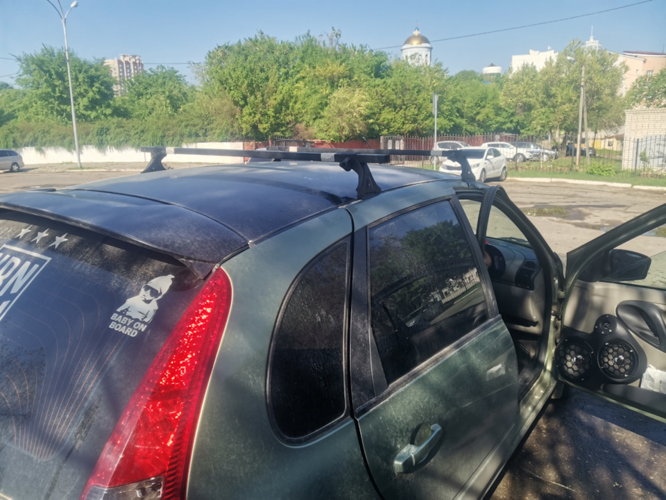 С другого ракурса — Lada Калина Хэтчбек (1G)