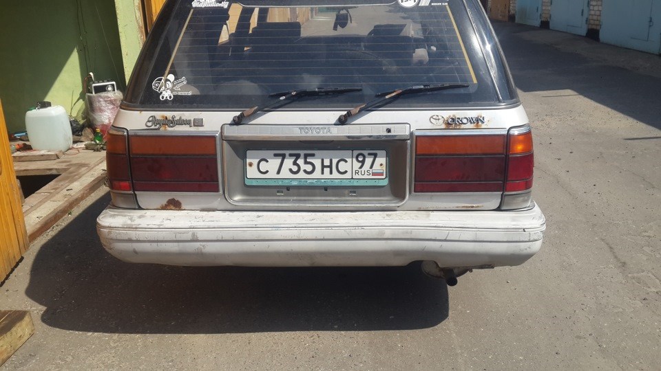 Фото в бортжурнале Toyota Crown Wagon (S130)