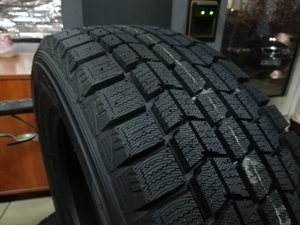 DUNLOP GRASPIC DS-3 205/65 R16 95 Q — KIA Soul EV (2G)