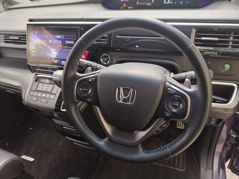 Photo from the logbook Honda Stepwgn (5G)
