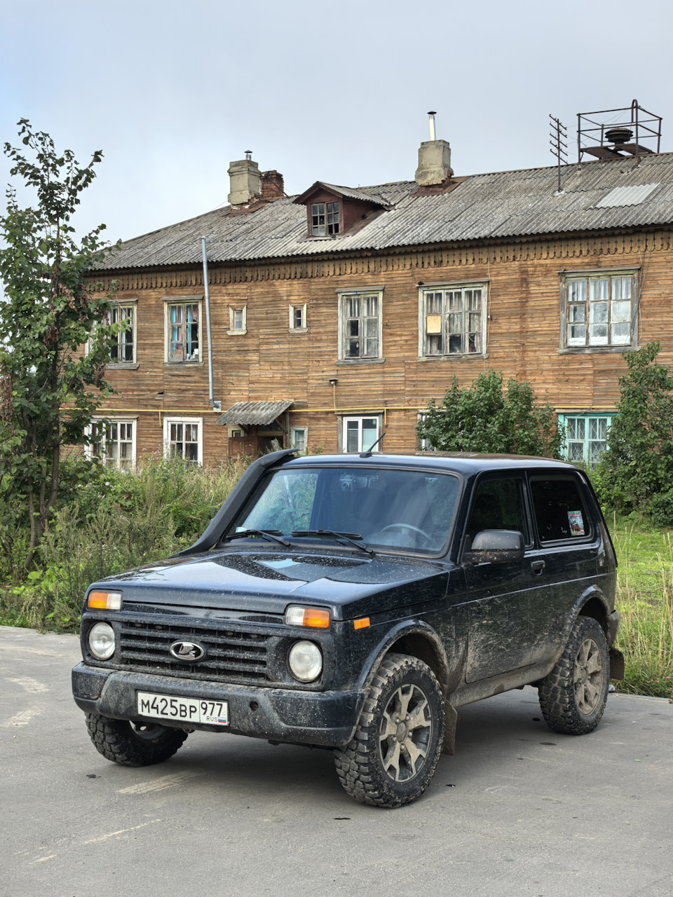 Красивый домик — Lada 4x4 3D