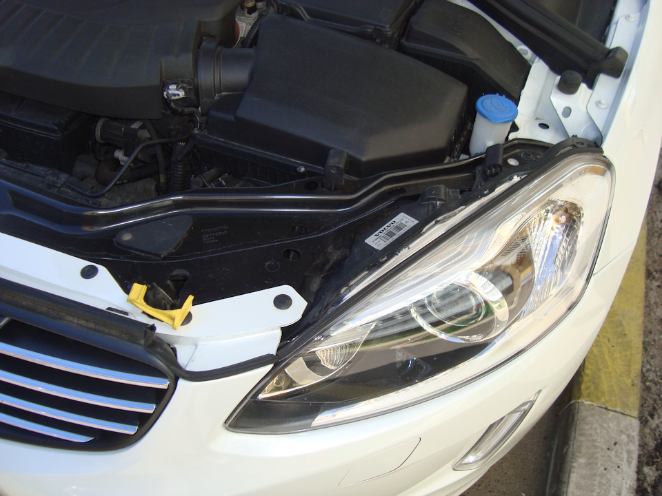 Фото в бортжурнале Volvo XC60 (1G)