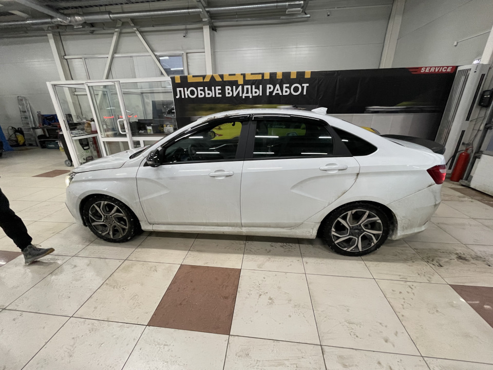 Фото в бортжурнале Lada Vesta Sport (1G)