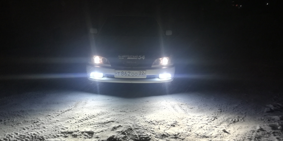 Фото в бортжурнале Toyota Carina (7G). Запчасти на фото: 8620022
