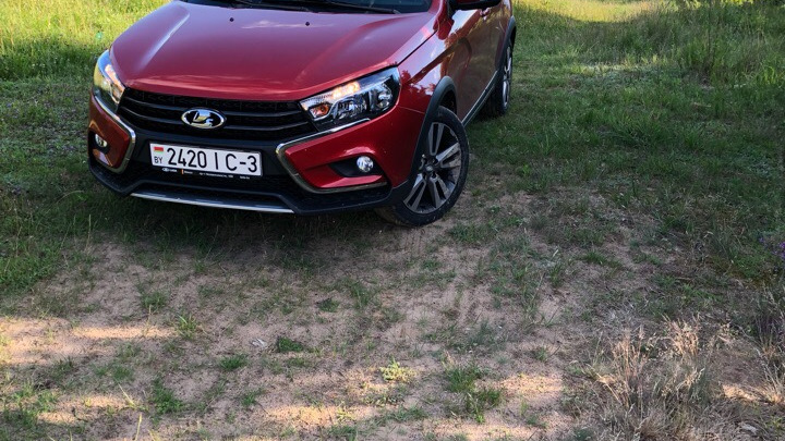 Lada Vesta SW Cross