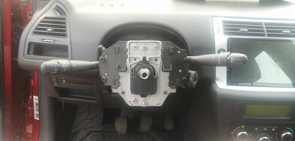 Ме-ее-е — Citroen C4 (1G)