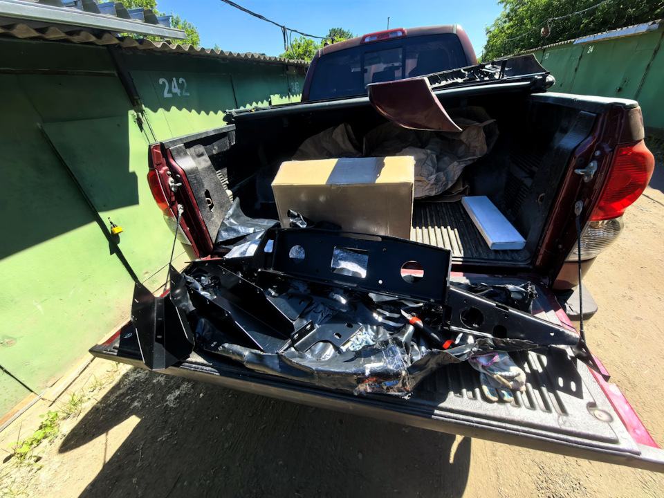 Фото в бортжурнале Toyota Tundra (II)