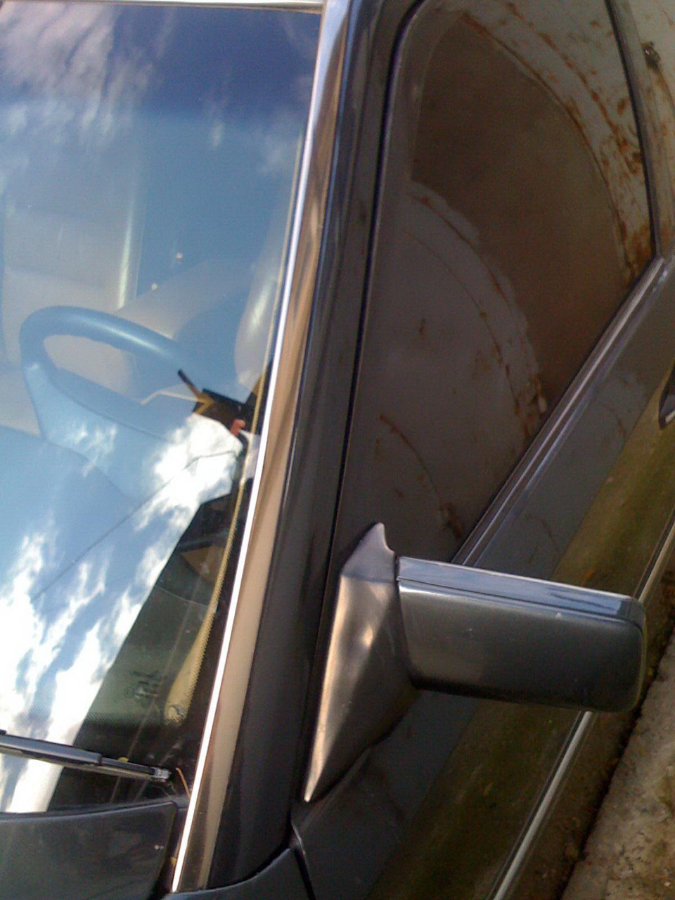 Фото в бортжурнале Mercedes-Benz E-Class (W124)