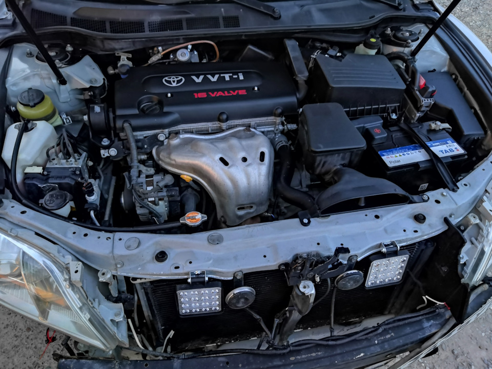 Фото в бортжурнале Toyota Camry (XV40). Запчасти на фото: 400890