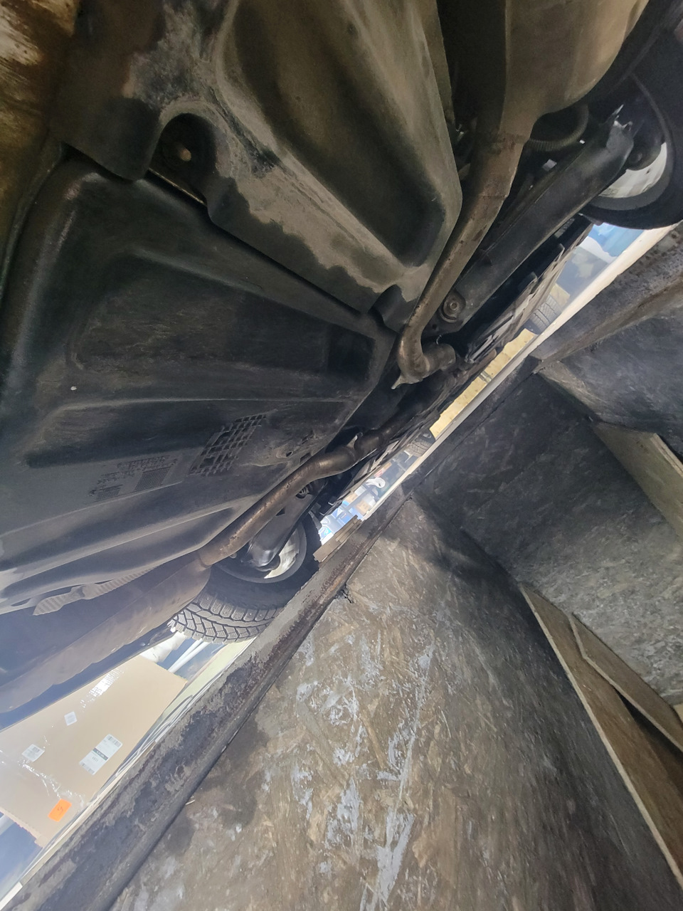 Фото в бортжурнале Mercedes-Benz C-Class (W204)