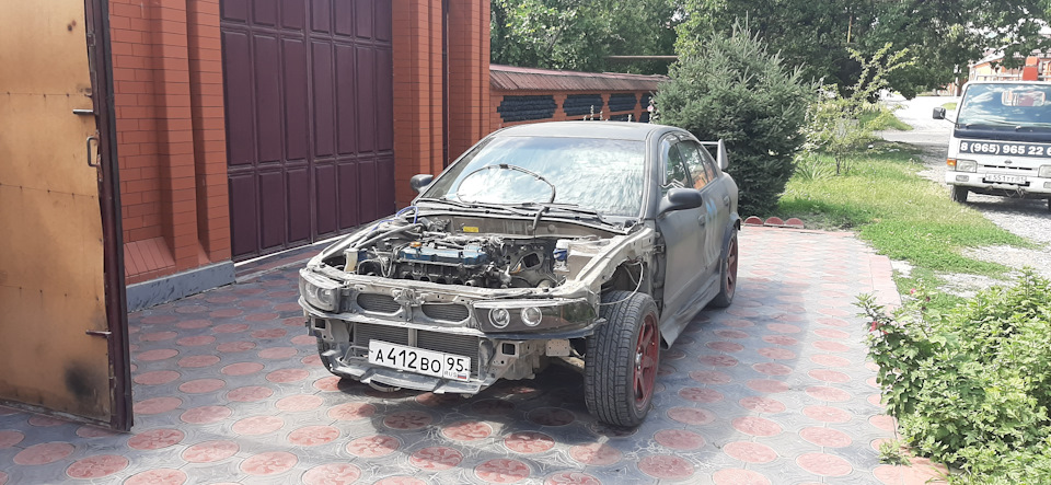 Фото в бортжурнале Mitsubishi Galant (8G). Запчасти на фото: 965221