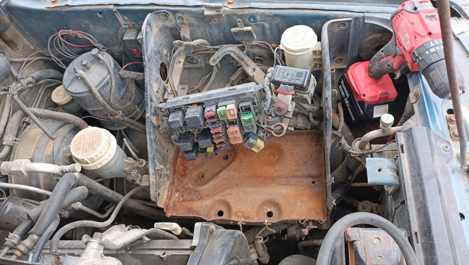 Понеслась — Mitsubishi Pajero (2G)