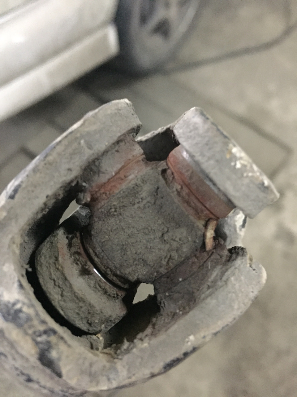 Помочь нечем — Nissan Wingroad (Y11)