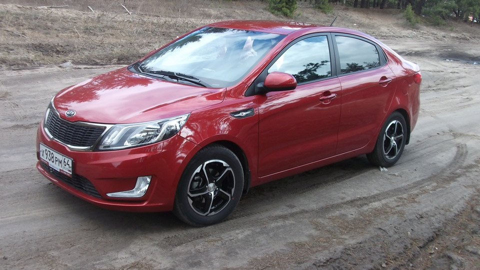KIA Rio Красная молния