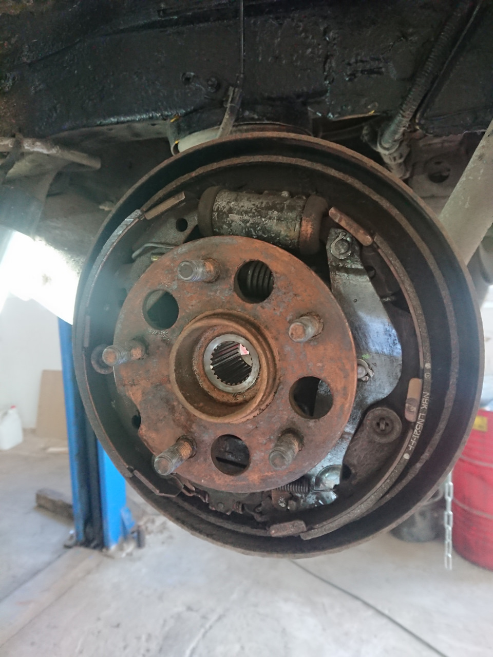 Фото в бортжурнале Toyota Voxy (1G)