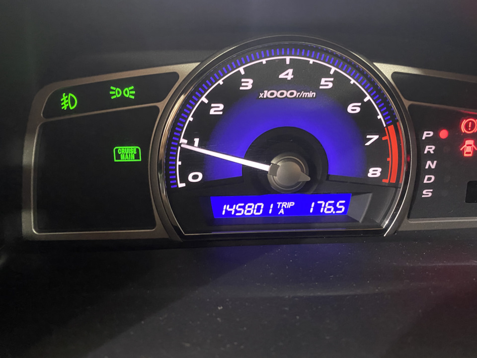 Фото в бортжурнале Honda Civic 4D (8G)