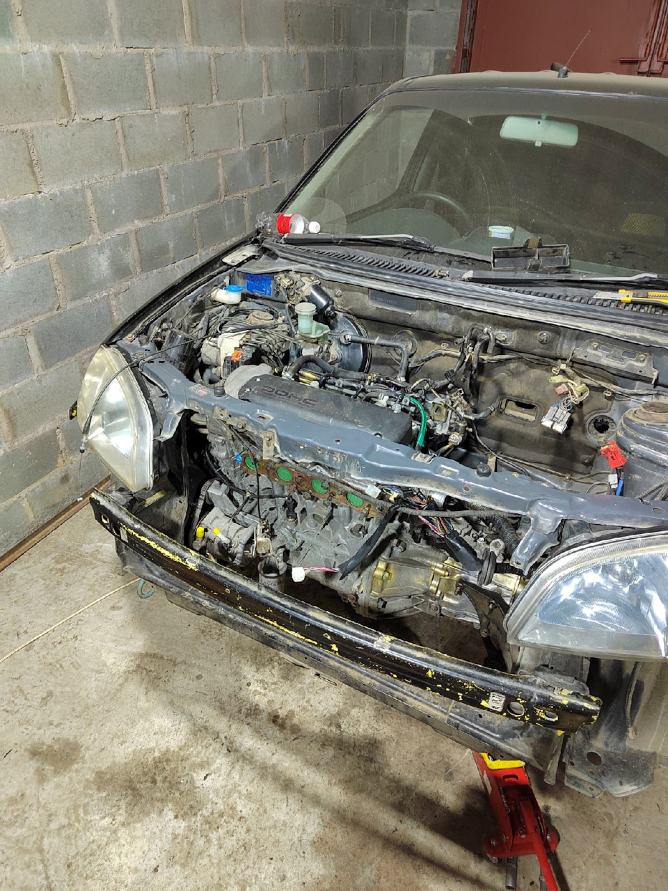 Новый мотор на месте — Suzuki Swift (1G)