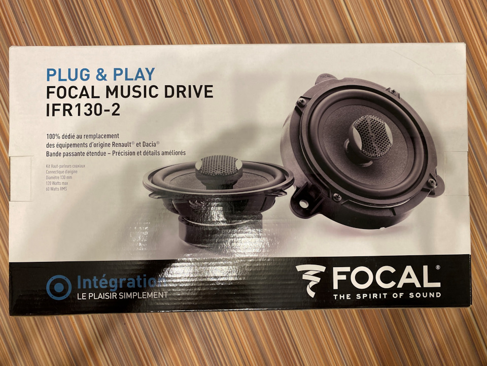 Динамики Renault Focal Music Drive IFR 130-2 на Renault Clio IV