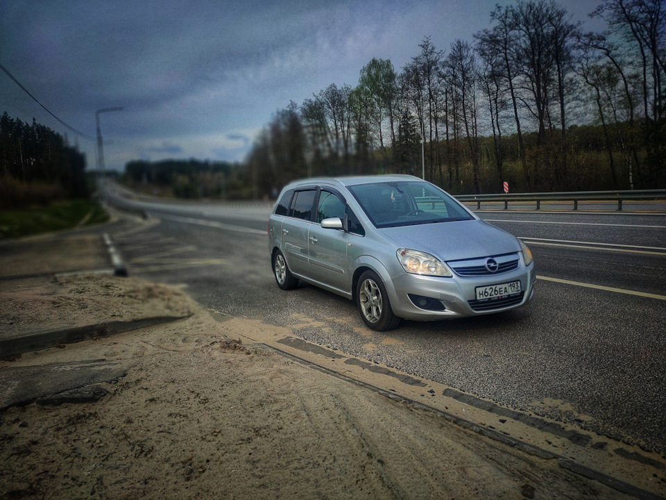 Фото в бортжурнале Opel Zafira B